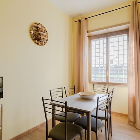 Le Rondini Apartment, 5 Persone, 2 Balconi, Policlinico Tor Vergata E Casilino روما المظهر الخارجي الصورة