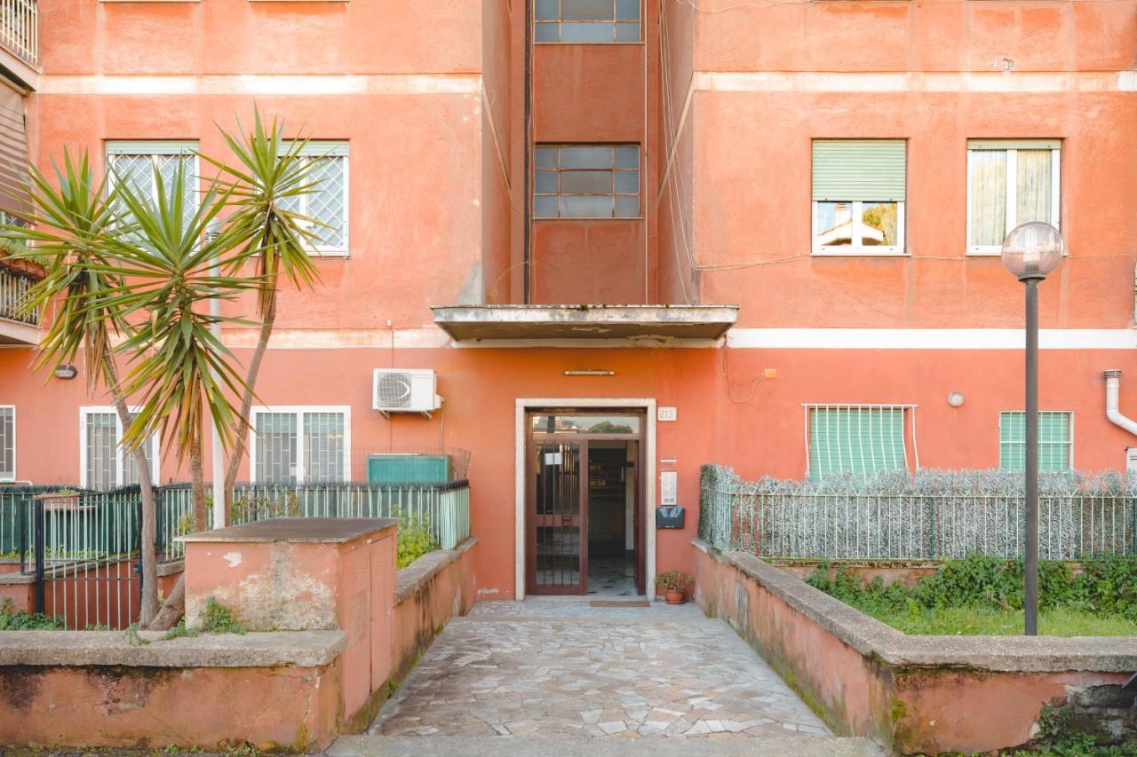 Le Rondini Apartment, 5 Persone, 2 Balconi, Policlinico Tor Vergata E Casilino روما المظهر الخارجي الصورة